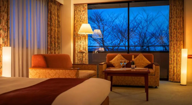 Полулюкс Hotel Io Alpheratz
