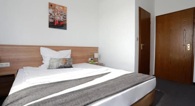 Номер Standard Hotel zwei&vierzig