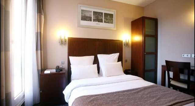 Одноместный номер Standard Grand Hotel Francais