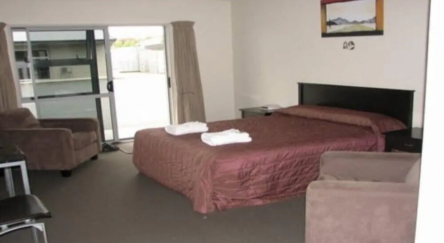 Апартаменты St Johns court motel