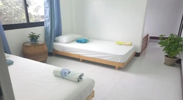 Трёхместный номер Standard с видом на сад Seven Waves Beachfront Residence - La Union