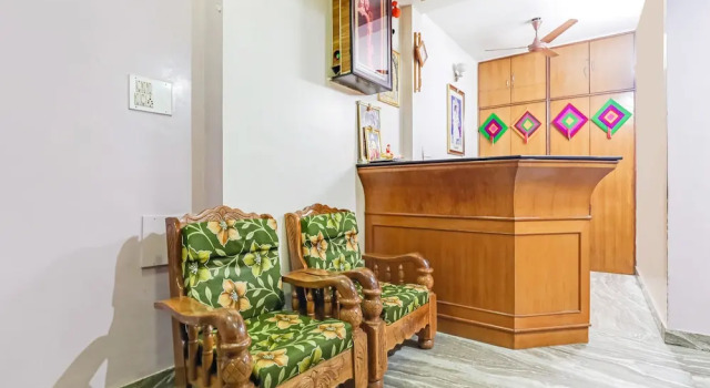 SPOT ON 36102 Akshara Regency, Забронировать Отель Отели штата Карнатаки с парковкой, Парковка