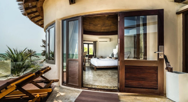 Номер Standard Пентхаус с видом на океан Курорт Aleenta Hua Hin Pranburi Resort & Spa