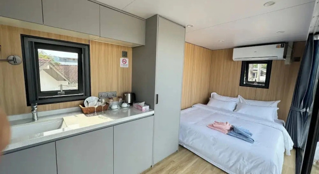 Студия Standard с видом на сад Space House Hotel Phuket