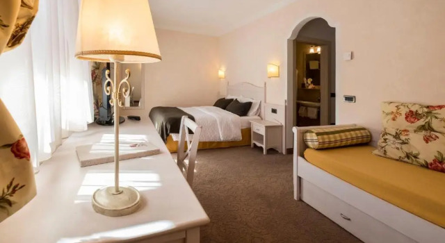 Трёхместный номер Hotel Du Lac