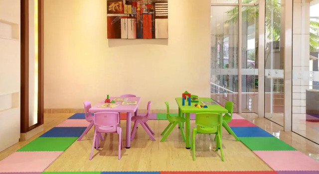 Номер Deluxe Artotel Harmoni Jakarta