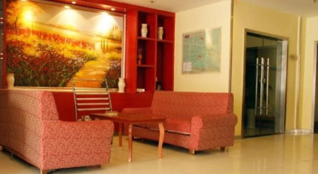 Hanting Express Zaozhuang Middle Wenhua Road