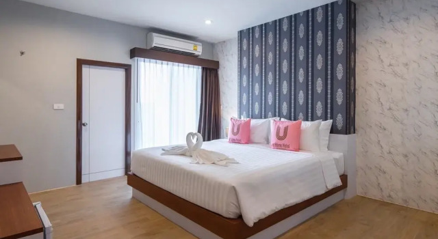 Номер Superior с балконом U- Homehotel Nakhonpanom
