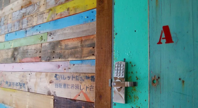 男性専用ゲストハウス cocoikoi, Book Hostel Cheap Hotels in Okinawa