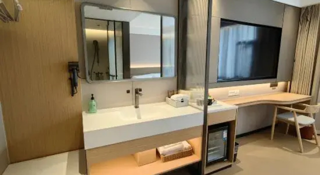 Wyndham Super 8 Yue Hotel (Chunxi Road Taikoo Li Branch), Boek Hotel Hotels in Chengdu met parkeren, Parkeren