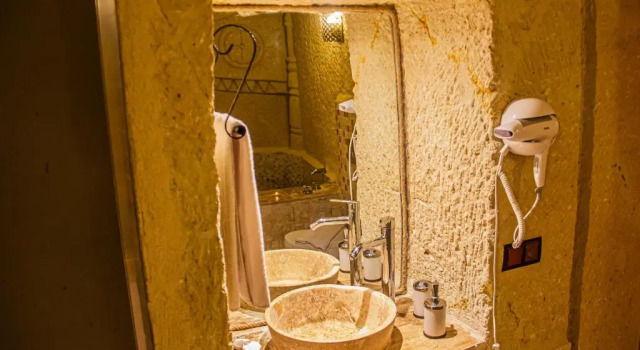 Семейный люкс Sur Cave Hotel