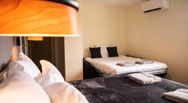 Le Saint Pierre, Rezerwuj Hotel Moncoutant Poitou-Charentes