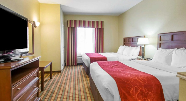 Двухместный люкс Deluxe Comfort Suites Montgomery East Monticello Dr
