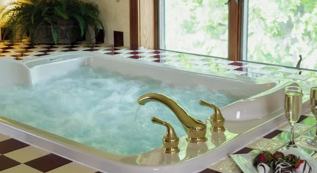 Двухместный номер Standard Historic Webster House Bed and Breakfast Inn