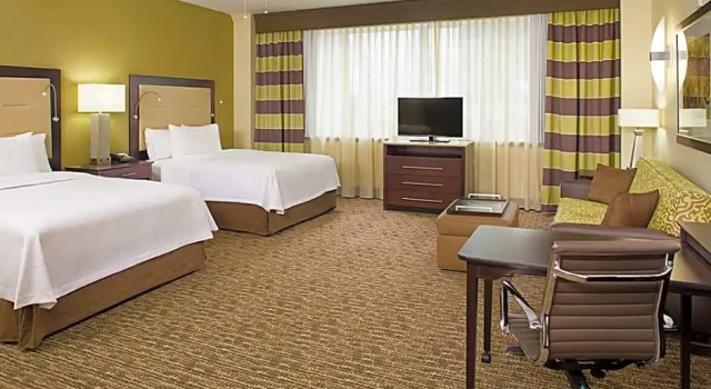 Четырёхместный люкс для людей с ограниченными возможностями Homewood Suites Dallas Downtown