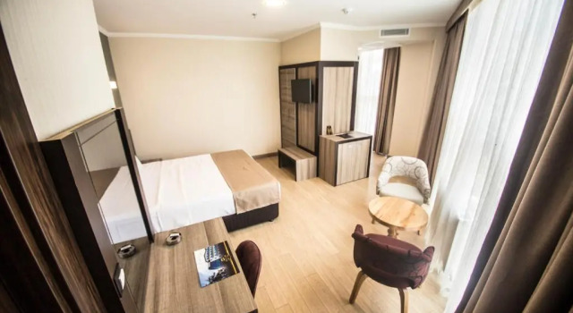 Номер Standard The Corner Hotel