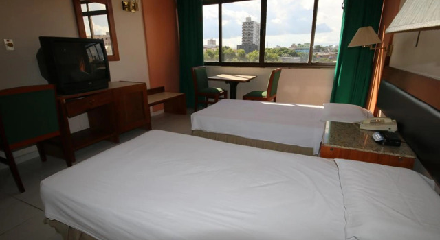Taj Mahal Hotel, Buchen Sie Hotel Hotels in Amazonas mit Frühstück, Frühstück