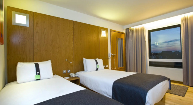 Holiday Inn London - West by IHG