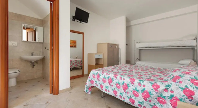 3949 Ondamar - Trilo Semi by Barbarhouse, Book Vacation Home Otranto Salento