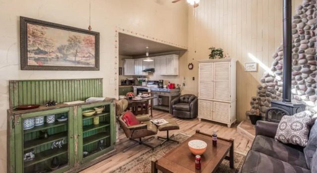 Fox Hollow Condo #35, 2 Bedrooms, Sleeps 4, Decks, Washer and Dryer, Varaa Huoneisto Ruidoso New Mexico