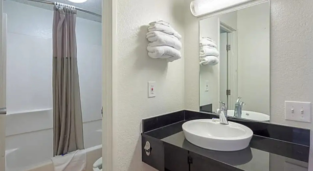Номер Standard Motel 6-Spokane, WA - East