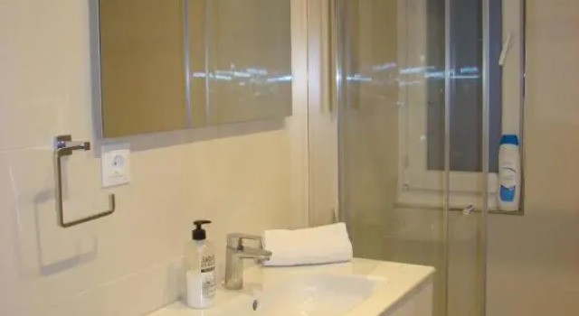 Apartamentos La Pereda Santander- Estudio E1, Забронировать Апартаменты/квартира Апартаменты Сантандера, рядом с Музей доисторической эпохи и археологии провинции Кантабрия, Апартаменты/квартира