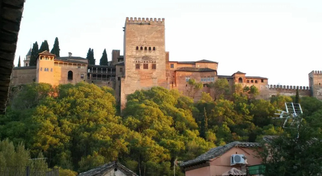 Апартаменты Oasis Backpackers Hostel Granada
