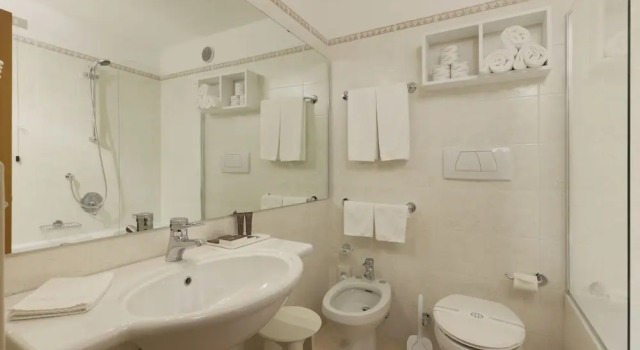 Четырёхместный семейный номер Standard Style Hotel Grifone