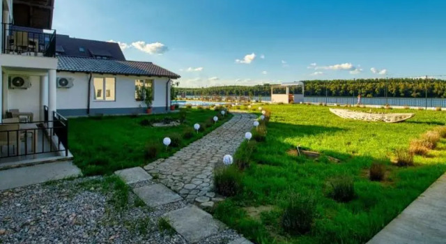 Amore Resort, Rezervați Stațiune Hoteluri resort în Tulcea, Stațiune
