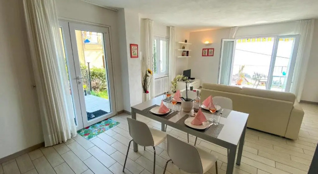 Miralago Stupendo Ferienwohnung I. Stock, Book Hotel Hotels in Como with a Pool, Swimming Pool
