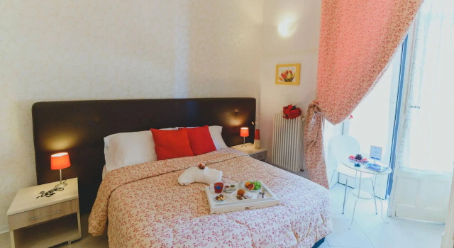 Bellini Home B&B, Забронировать Отель «постель и завтрак» Отели Катании с завтраком, рядом с Stadio Angelo Massimino, Завтраки