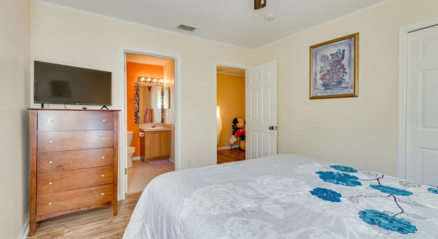 Florida Home: Resort Amenities, Near Disney World