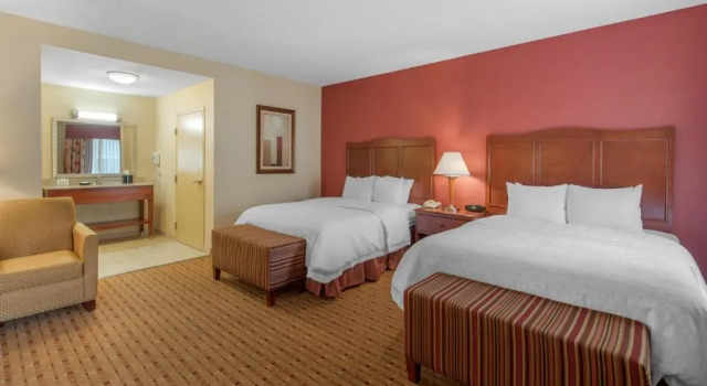 Номер Executive Hampton Inn & Suites Arcata
