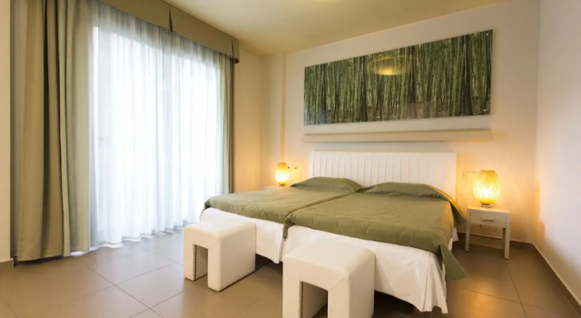 Двухместный номер Premium с балконом Bourtzi Hotel