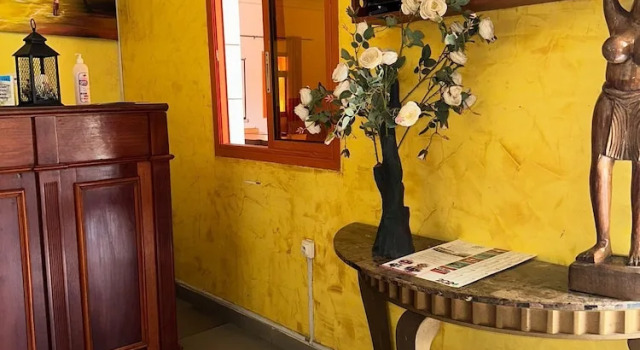 Résidence Hôtelière TAZ, Prenota Hotel Hotel a Kribi con colazione, Colazione
