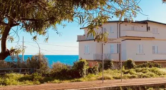 Villa Tripepi, Varaa Villa Bova Marina Calabria