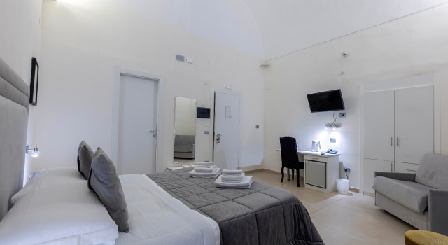 Полулюкс Il Tesoro Smart Suite & SPA