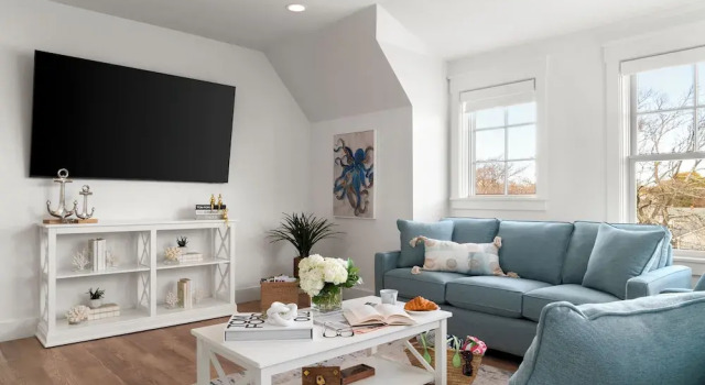 Island House Newport, Забронировать Отель Ньюпорт штат Род-Айленд, рядом с Исследовательский центр и океанариум