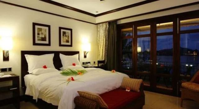 The Wharf Hotel & Marina, Book Hotel Hotels in Mahe with Parking, Parking