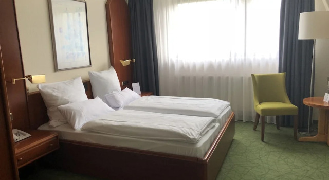 Двухместный номер Comfort с балконом Hotel Engel