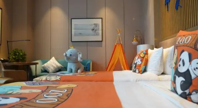Семейный тент Wanhua Hotel (Tianjin Wuqing Florence Branch Town Resort Branch)