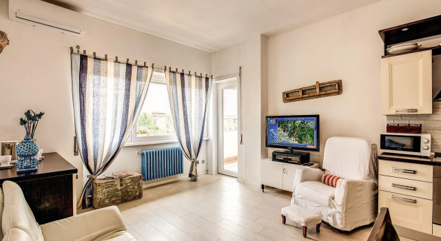 Seaside Rome APT