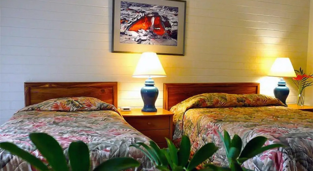 Апартаменты Dolphin Bay Hotel