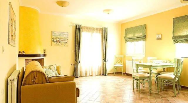 Полулюкс Nautilus Luxury Suites