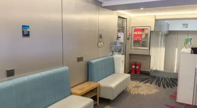 Yexinglan Art Hotel (Taidong Pedestrian Street Wanda Plaza)