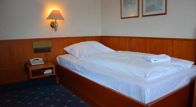Номер Standard Karaman Group Hotel