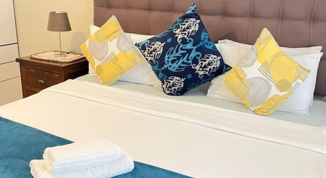 Семейный коттедж Yolonwabo bed and breakfast
