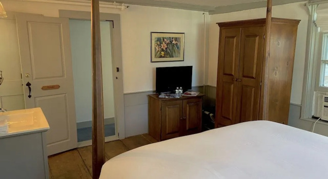 Anchor Inn, Забронировать Отель Нантакет Полуостров Кейп-Код, рядом с The Artists' Association of Nantucket