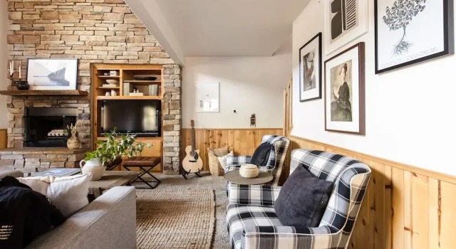 Jackhorn by AvantStay Close to Big Bear Marina and Village Hot Tub Foosball, Rezerwuj Dom wakacyjny Big Bear Lake Stany Zjednoczone