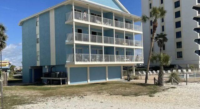 Southern Sands 303 2 Bedroom Condo by RedAwning, Prenota Appartamento Hotel a Alabama con piscina, Piscina